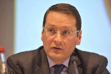 Intervention de M. Laurent GARNIER, Directeur des Affaires Financières du&nbsp;(…)